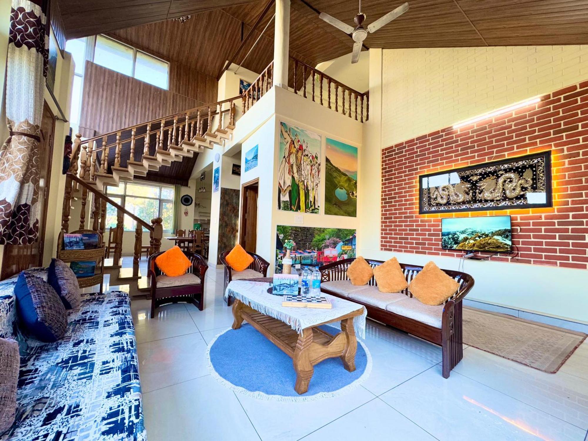 The Auriga 3Bhk Fully Entair Villa With Bonfire In Kasauli I Pvt Stay I Open Air Terrace I Kitchen Livingroom I Lawn Bonfire I Gaming Zone Exterior foto